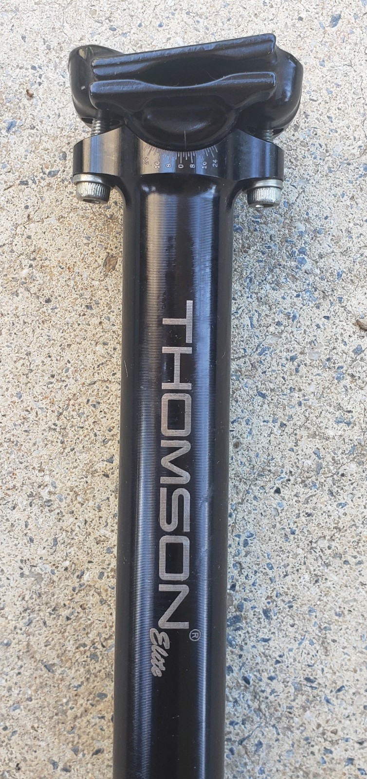 THOMSON ELITE BLACK Aluminum 27.2mm x 330mm Length ZERO SETBACK SEATPOST 232 GR