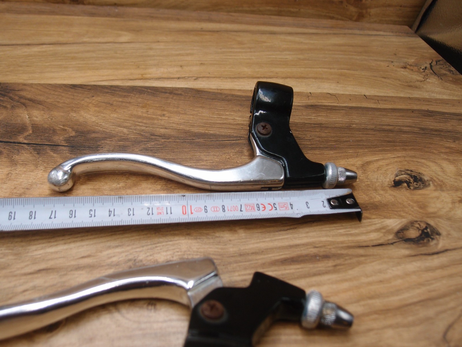 brake levers LEECHI for MTB 4 Finger 22.2 mm from 1980’s