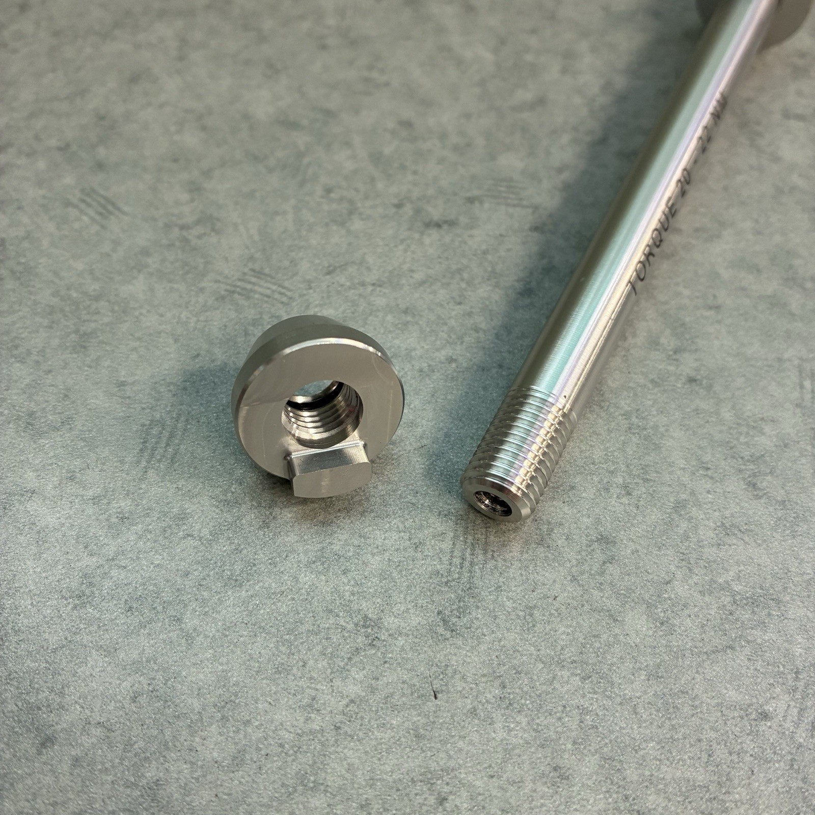 NOS! Hadley Thru Bolt – Thru Axle 10x135mm Spacing Bolt On Aluminum Rear Hub