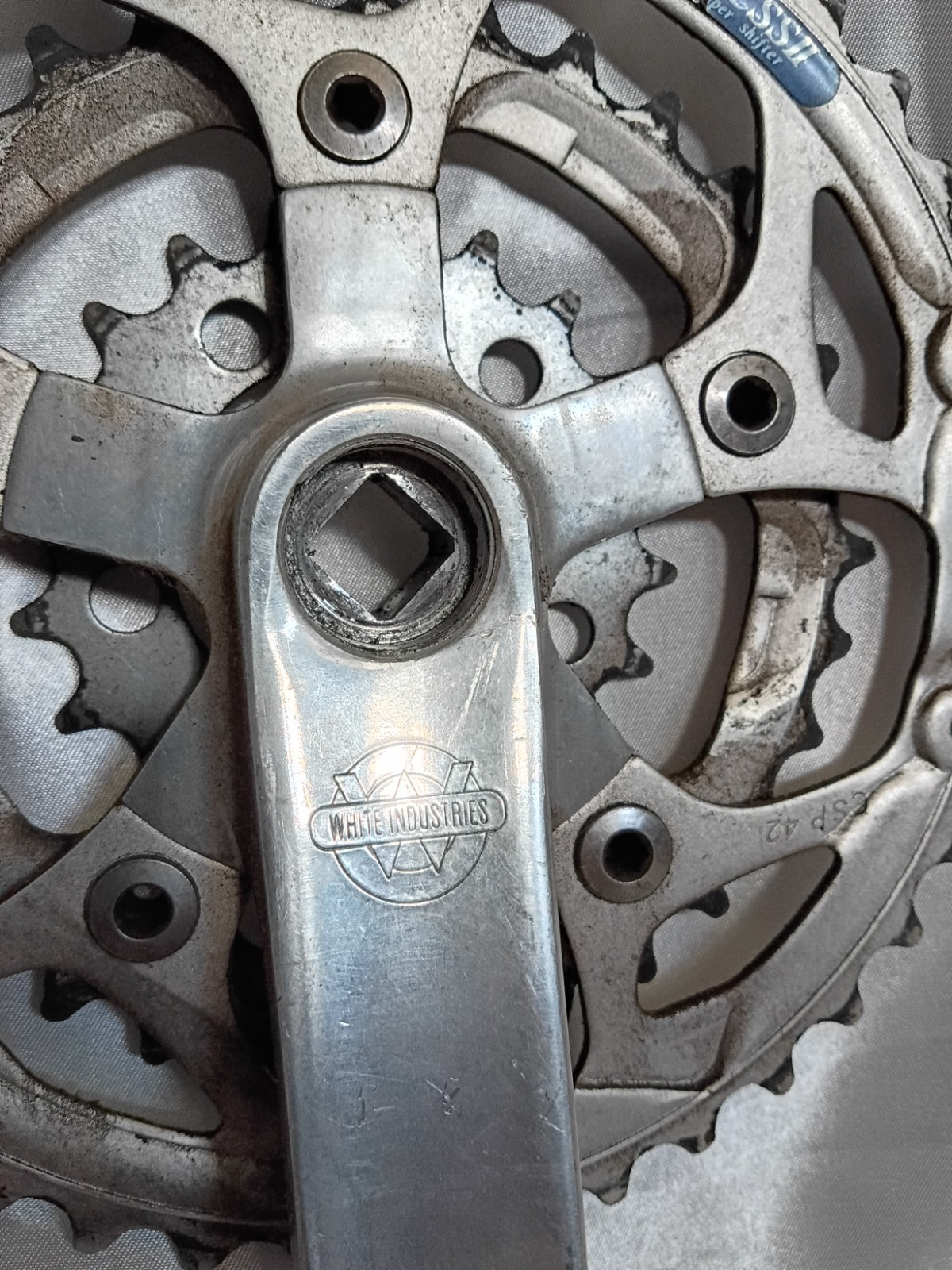 White Industries by Sugino 175mm Triple Crankset 42/32/20 Square Taper Silver