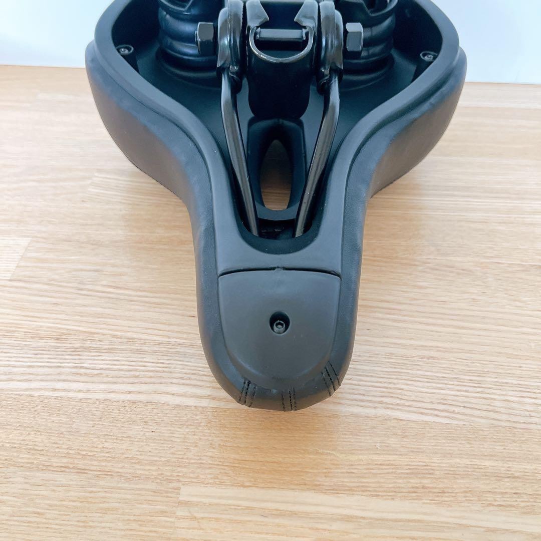 Thick Bicycle Saddle Black 210mm x 270mm for Lightweight Vehicles
