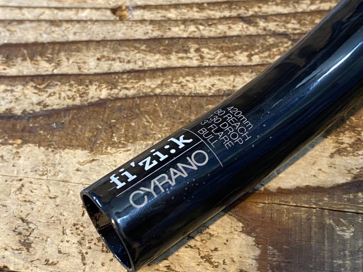 fizik Cyrano R1 Carbon Drop Handlebar Diameter 31.8mm 1.25 in C-C 420mm 16.53 in