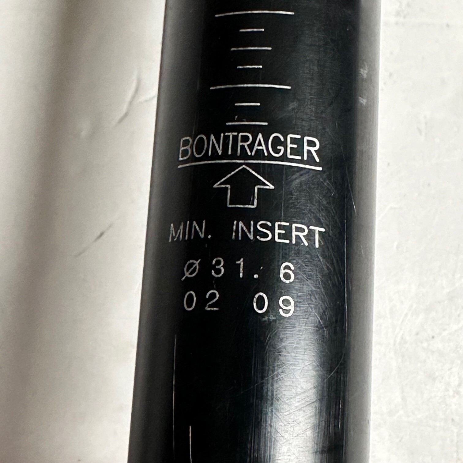 Bontrager Race Black Anodized Aluminum Seatpost 31.6mm x 370mm Long