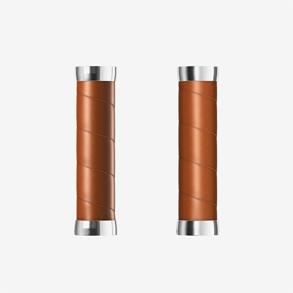 Brooks Slender Leather Bicycle Grips Honey both sized at 130 mm