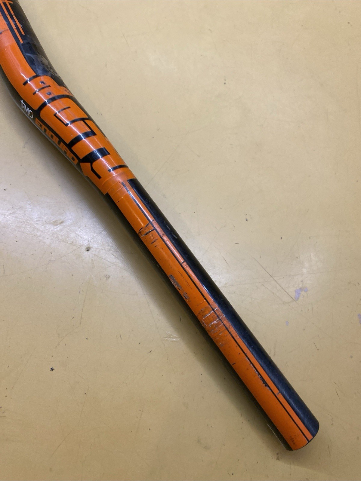 Black & Orange Deity FMO Enduro 600mm x 31.8mm x 20mm Riser Handlebar