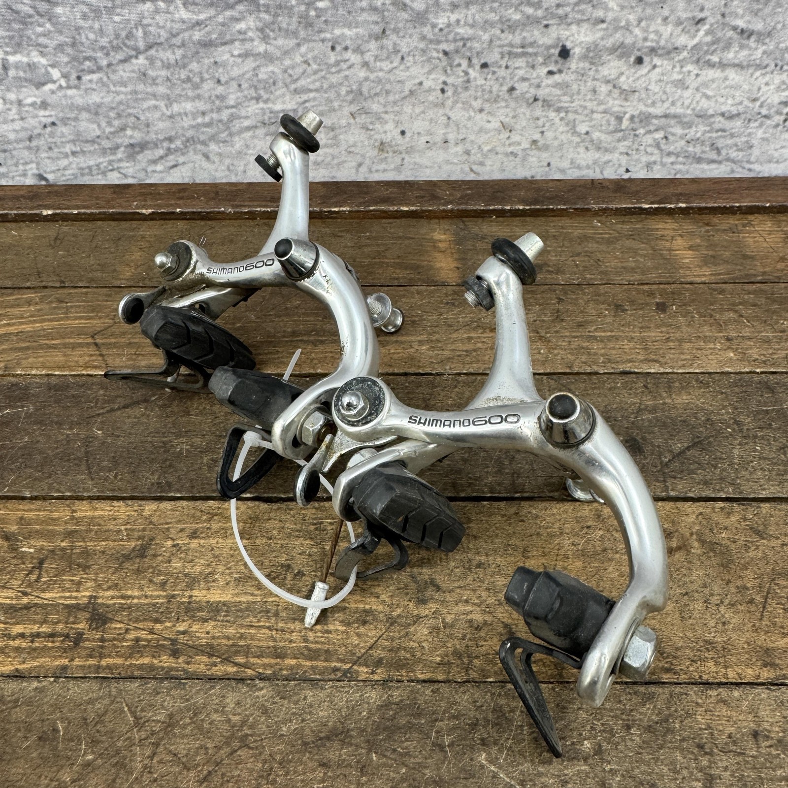Vintage Shimano 600 BR-6208 Caliper Brakes Set Silver Road Bike Side Pull Japan