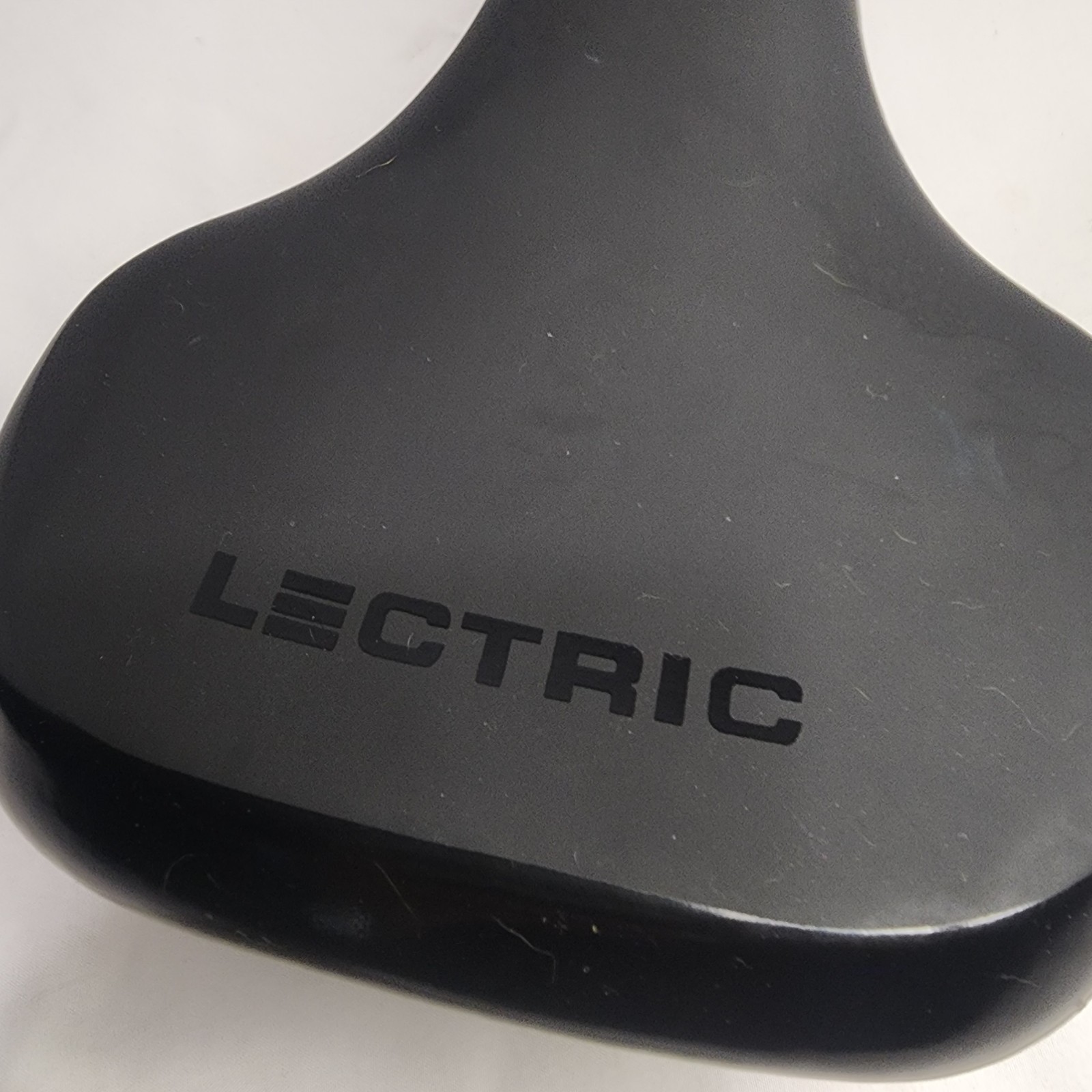 LECTRIC eBike XP4 Standard PADDED Railed Seat Comfort Bicycle Saddle w/Guts NEW