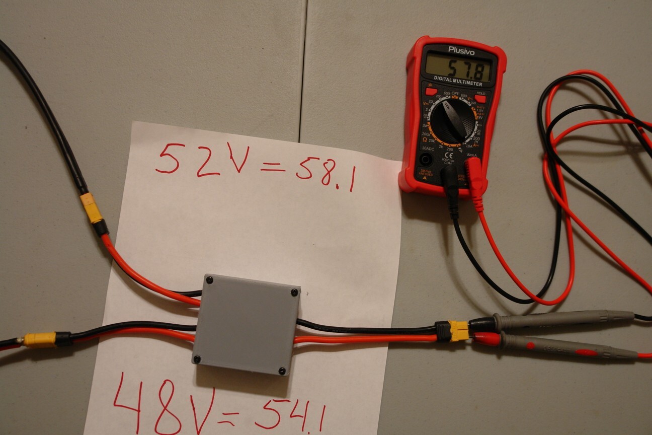 E-Bike Multi-Battery Discharge Converter for 3 batteries,XT60 