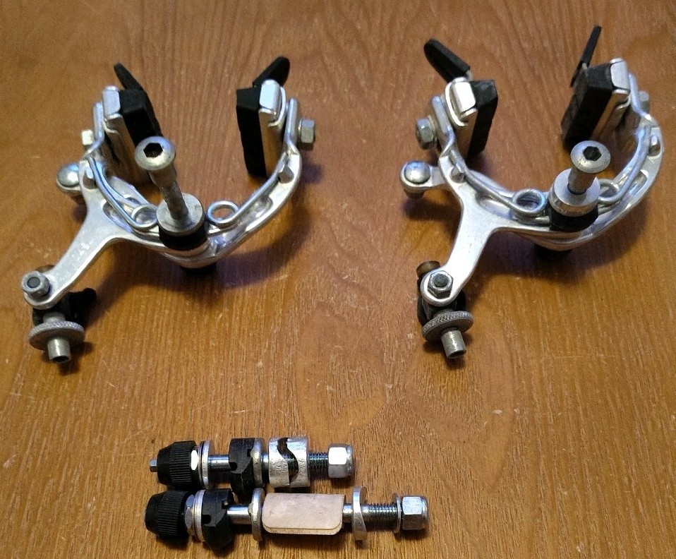 [1.011] NOS WEINMANN 570 ALPHA LT SEMI AUTO SIDE PULL BRAKE SET 50 MM CENTER
