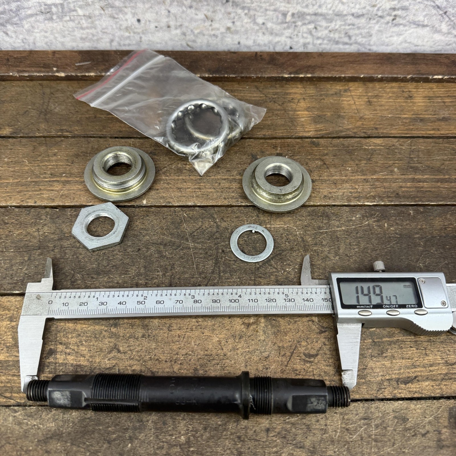 Vintage BMX Bottom Bracket 3PC BMX-M 83-K Cr-Mo 1983 OG Old SChool BMX CRMO