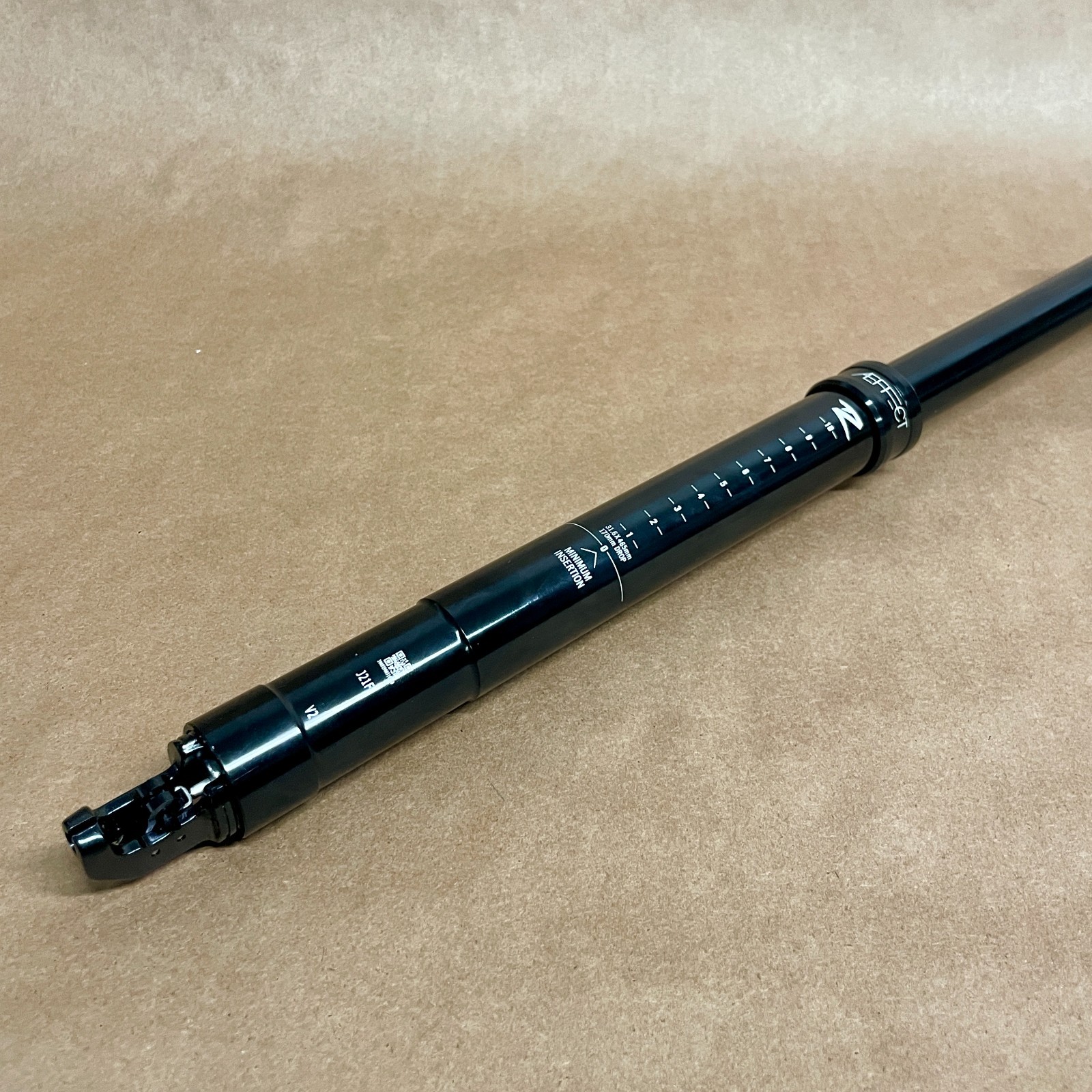 RaceFace Aeffect R Dropper Seatpost – 31.6 x 465mm, 170mm Drop, No Trigger