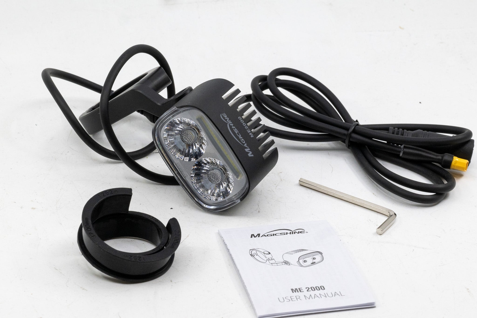 NOS magic shine ME2000 Smart E-Bike Light (XT 15TH connector)