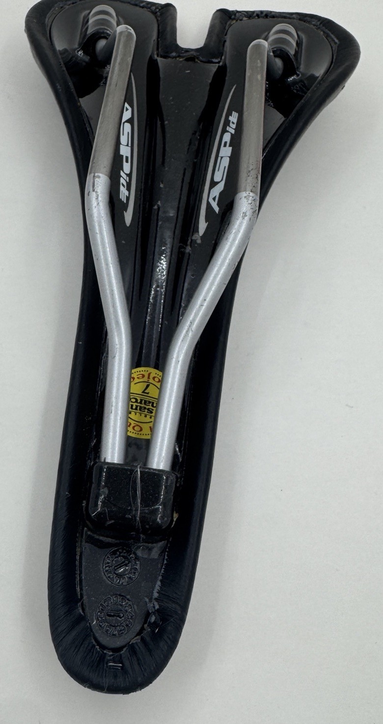 VTG Selle San Marco Aspide Ti Carbon Seat Saddle ROAD Titanium Rails 185g MINT