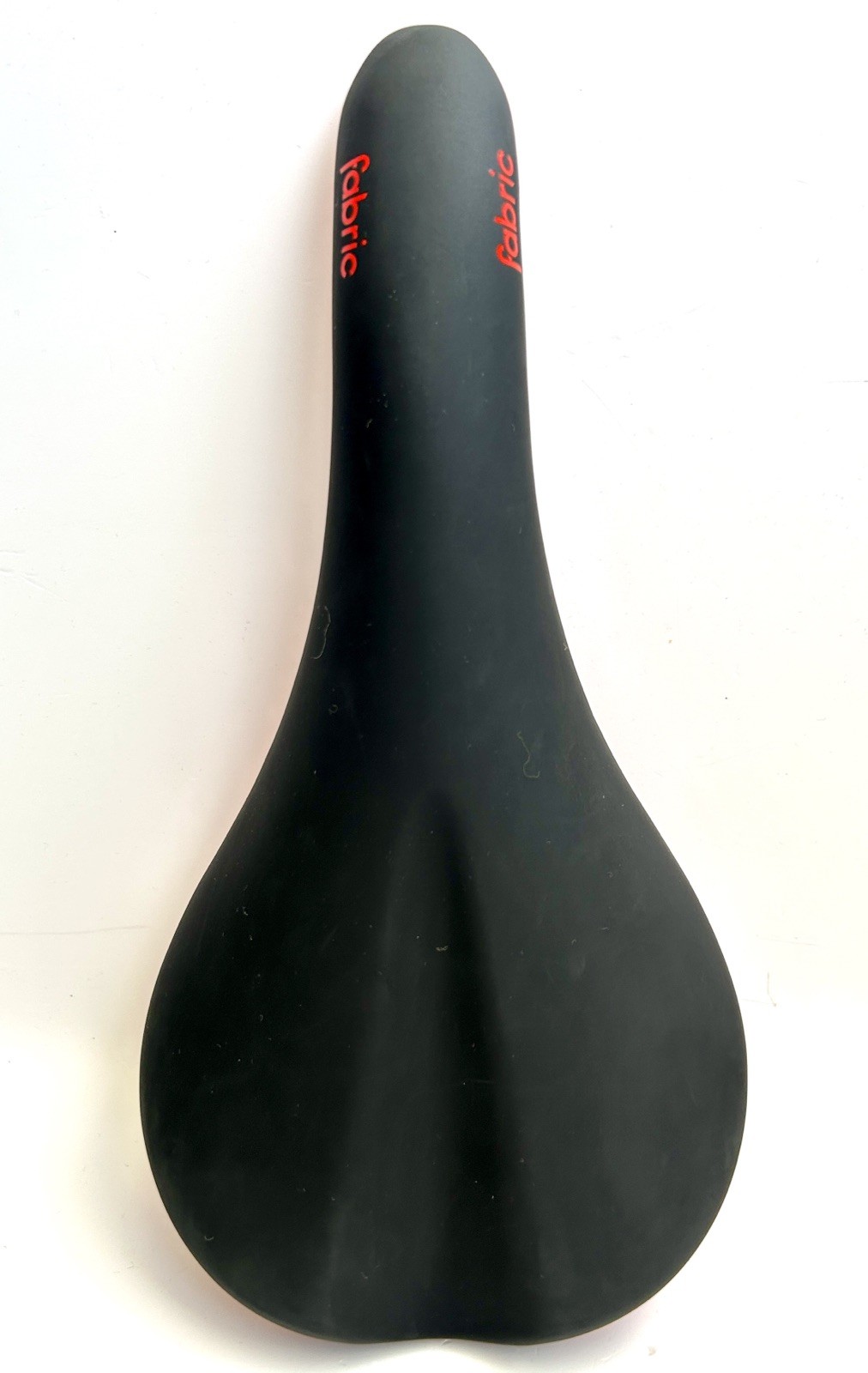 FABRIC SCOOP RADIUS ROAD / MTB SADDLE. CARBON RAILS. BLACK. 206 grams! NEW.