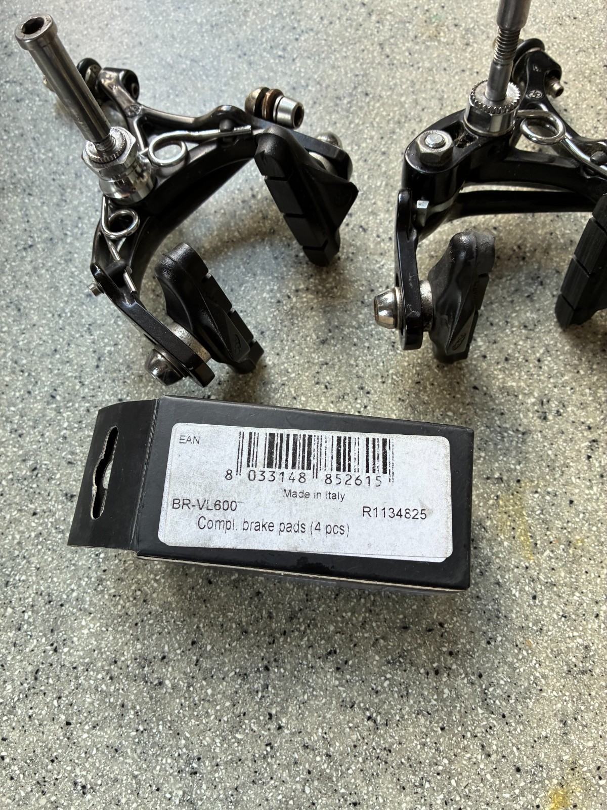 Campagnolo Veloce brake calipers w/ new pads