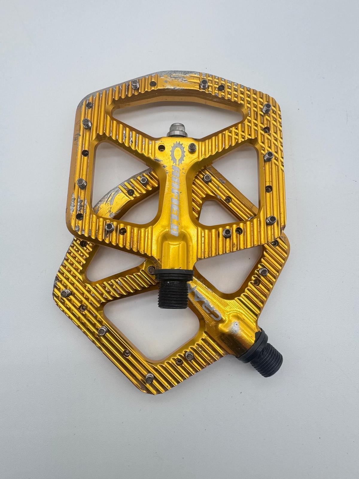 Canfield Crampon Ultimate Pedals, Gold