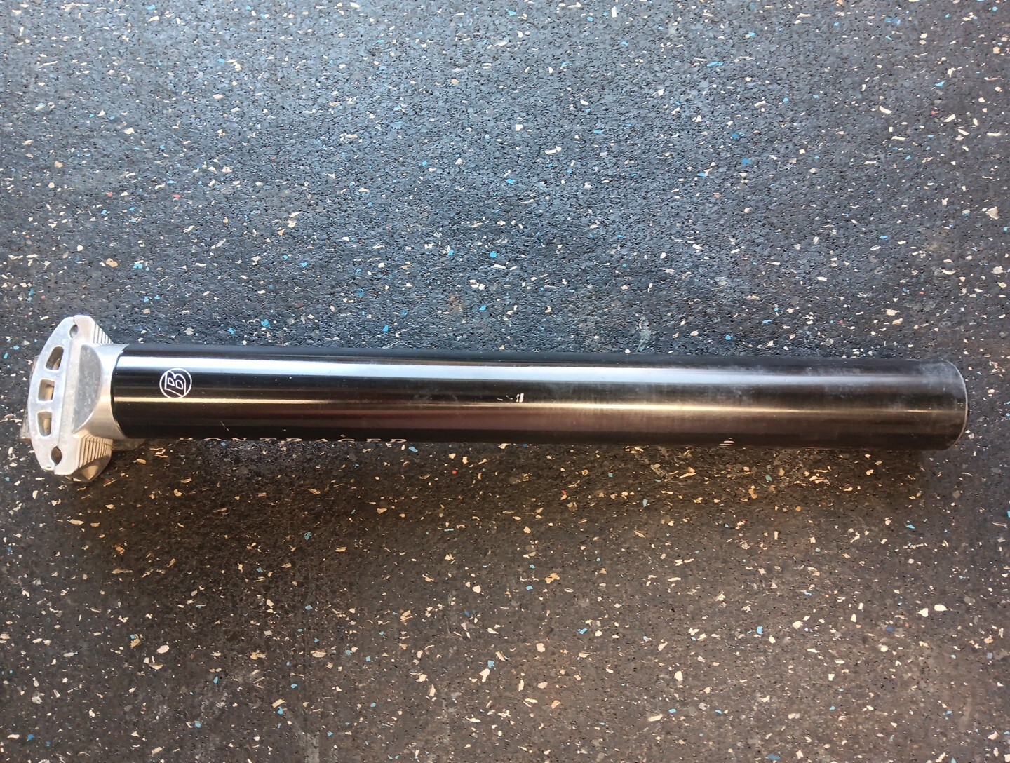 BONTRAGER Sport MTB Road Bike Seatpost 31.6mm x 370mm (Uncut) Selling Cheap VGC