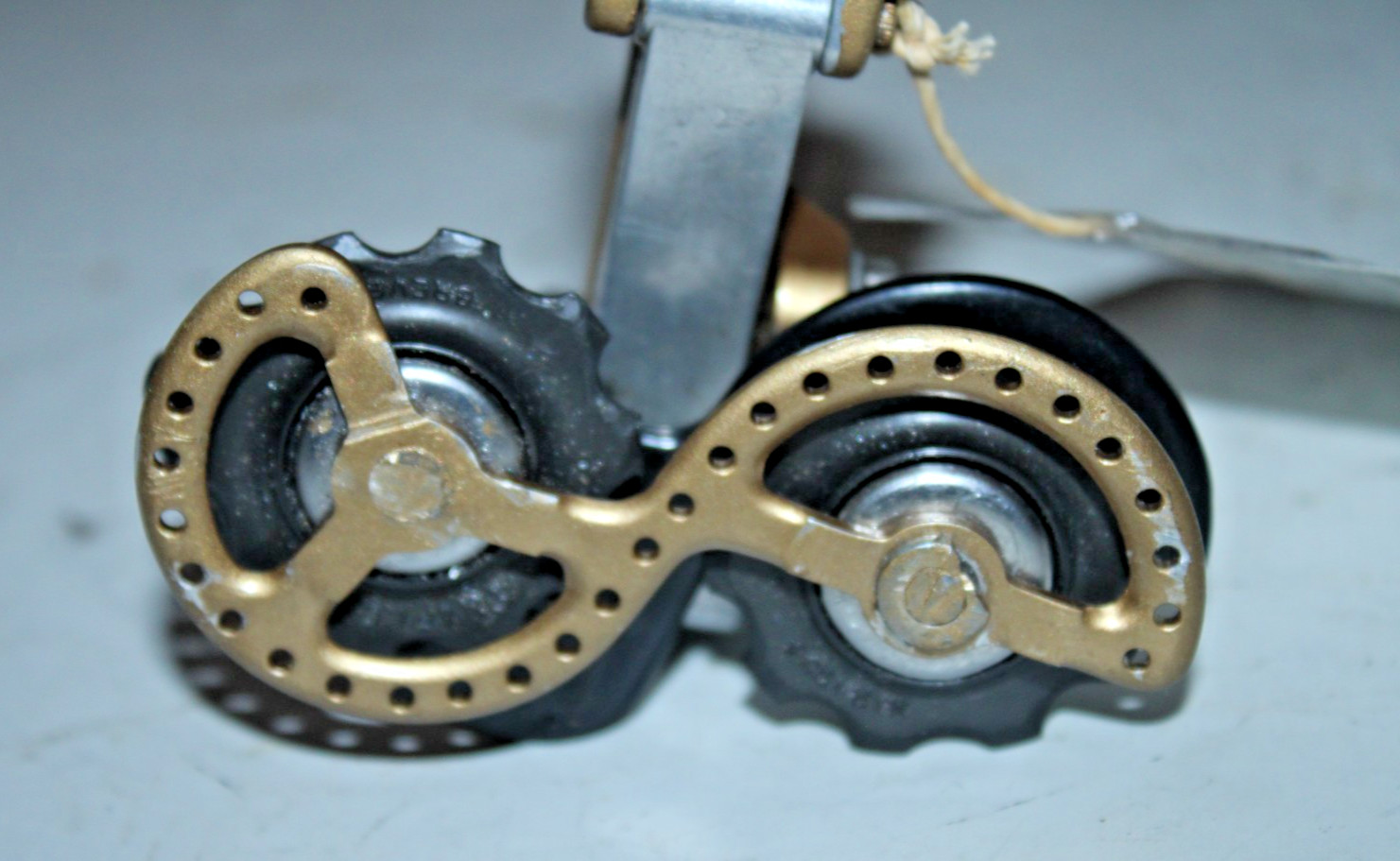 Shimano 105 Rear Derailleur RD-5701 Gray Medium Reach 9/10 Speed Fast Shipping:)