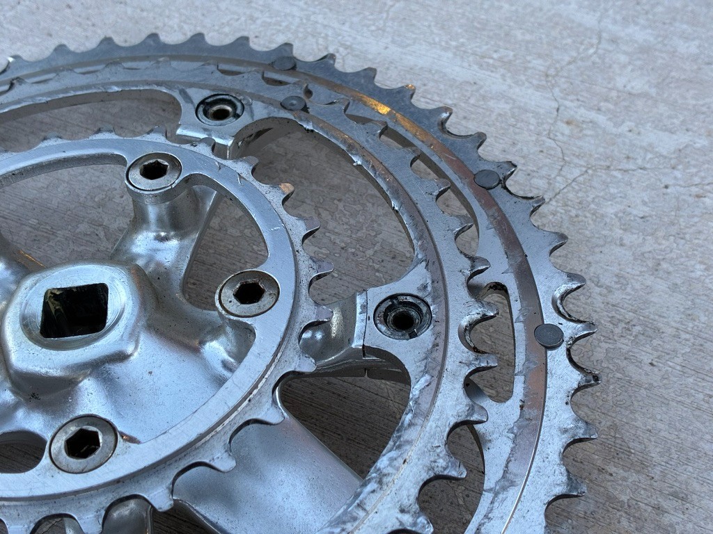 Campagnolo Italy Veloce 9-Speed Triple Crankset | 175 mm / 52/42/30T / VGC