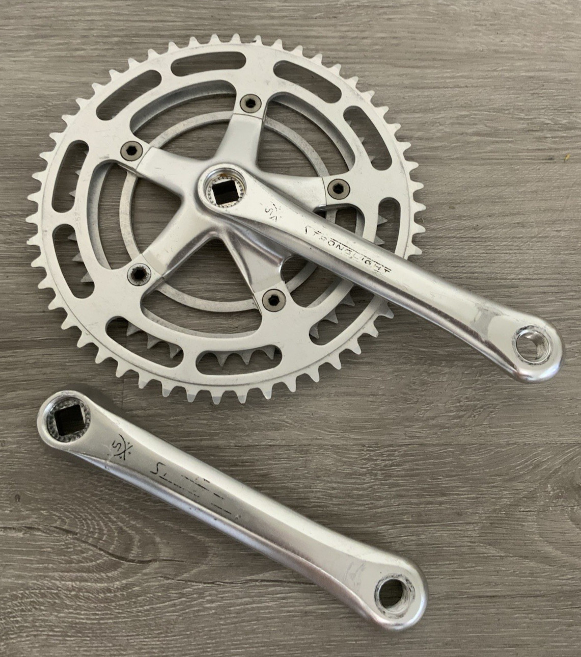 STRONGLIGHT CRANKSET 170 MM DOUBLE 52-42T 9/16 PEDAL THREADS 6, 7 OR 8 SPEED