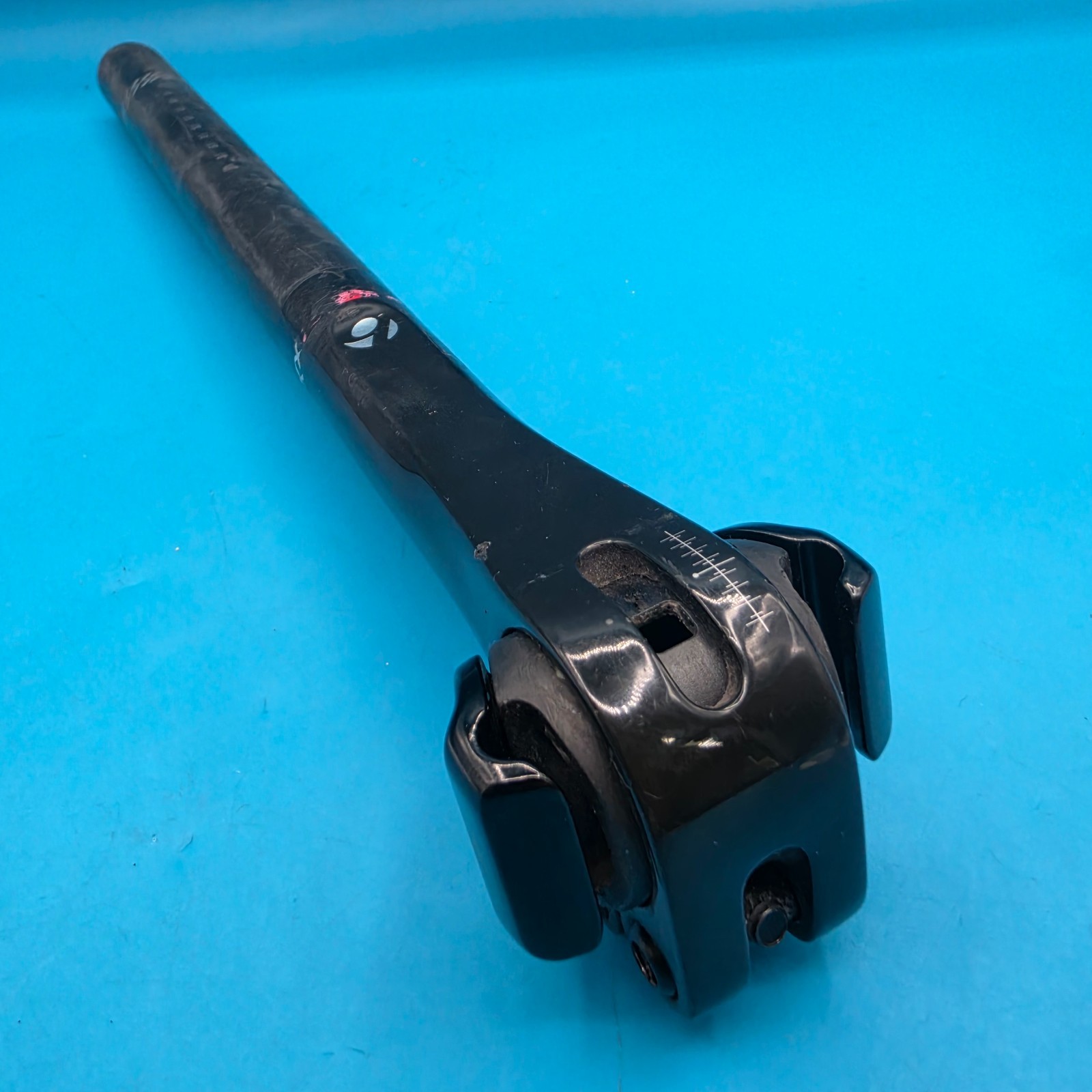 Bontrager xXx Carbon Fiber Seatpost 198g 27.2mm Diameter 360mm Length g6