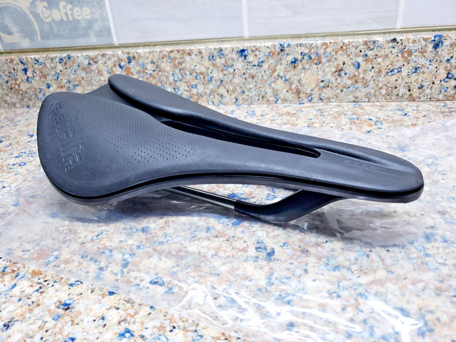 NEW Selle Italia Model X Green Superflow L3 145x245mm Fec Alloy Rail Saddle