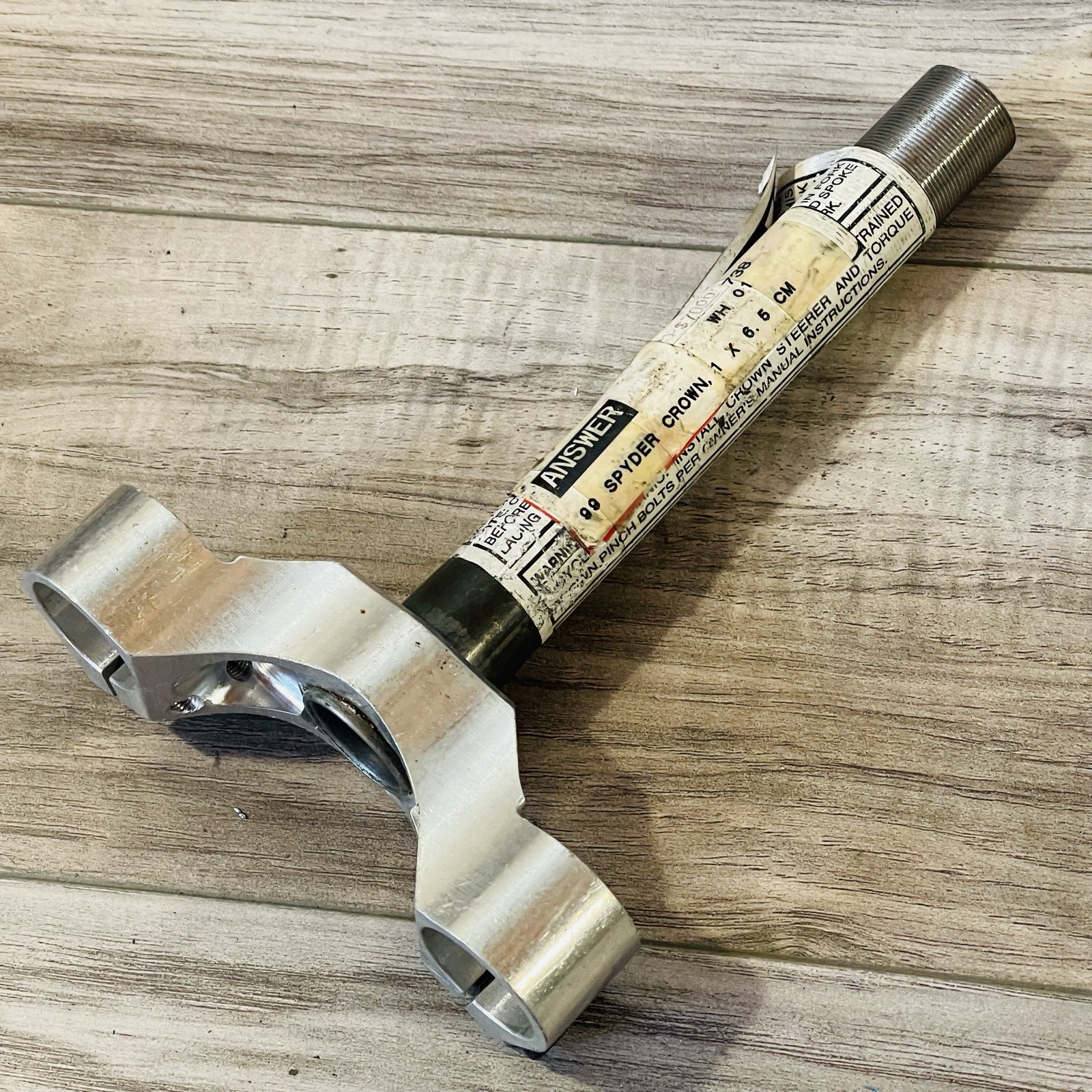 NOS Answer Manitou 1999 Spyder Threaded Steerer Crown 1-Inch Threaded 169mm