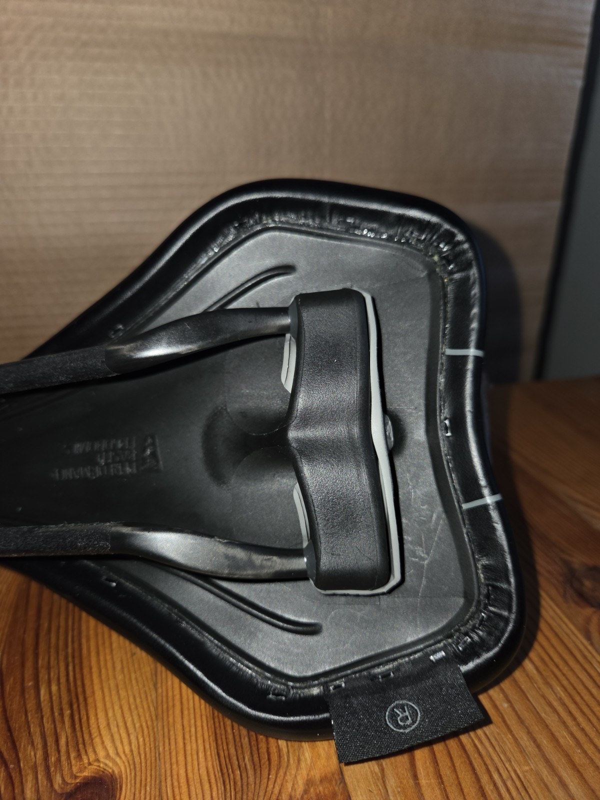 SQLAB ERGOWAVE ACTIVE 2.1 CARBON RAILS SIZE 14CM UPGRADED VERSION