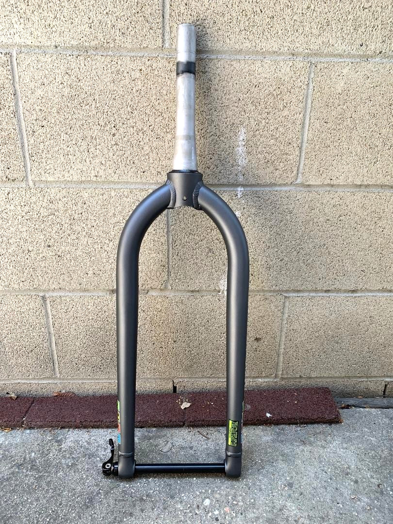 Grey FAT Bicycle Fork 1″ THREADLESS Disc For 26″ x 3.0-4.0 Wheel MTB BMX E-Bike
