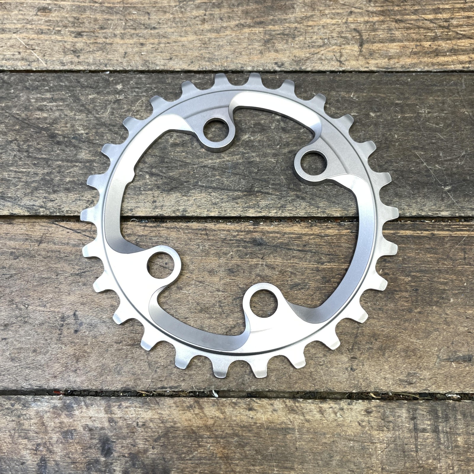 Shimano 26T Chainring XTR FC-M9000 4-Arm Asymmetrical 11 Speed MTB Mountain 26