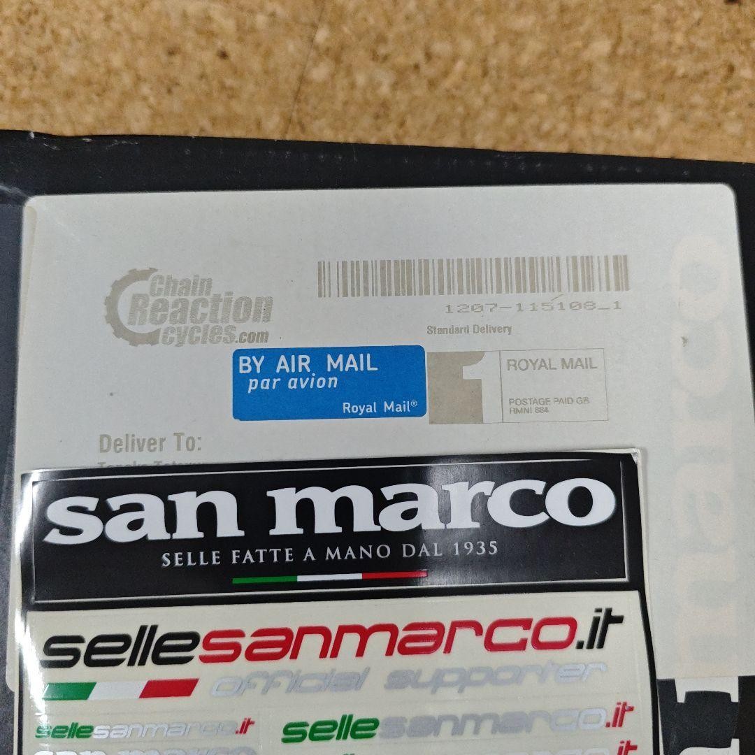 Selle San Marco Aspide Superleggera with outer box
