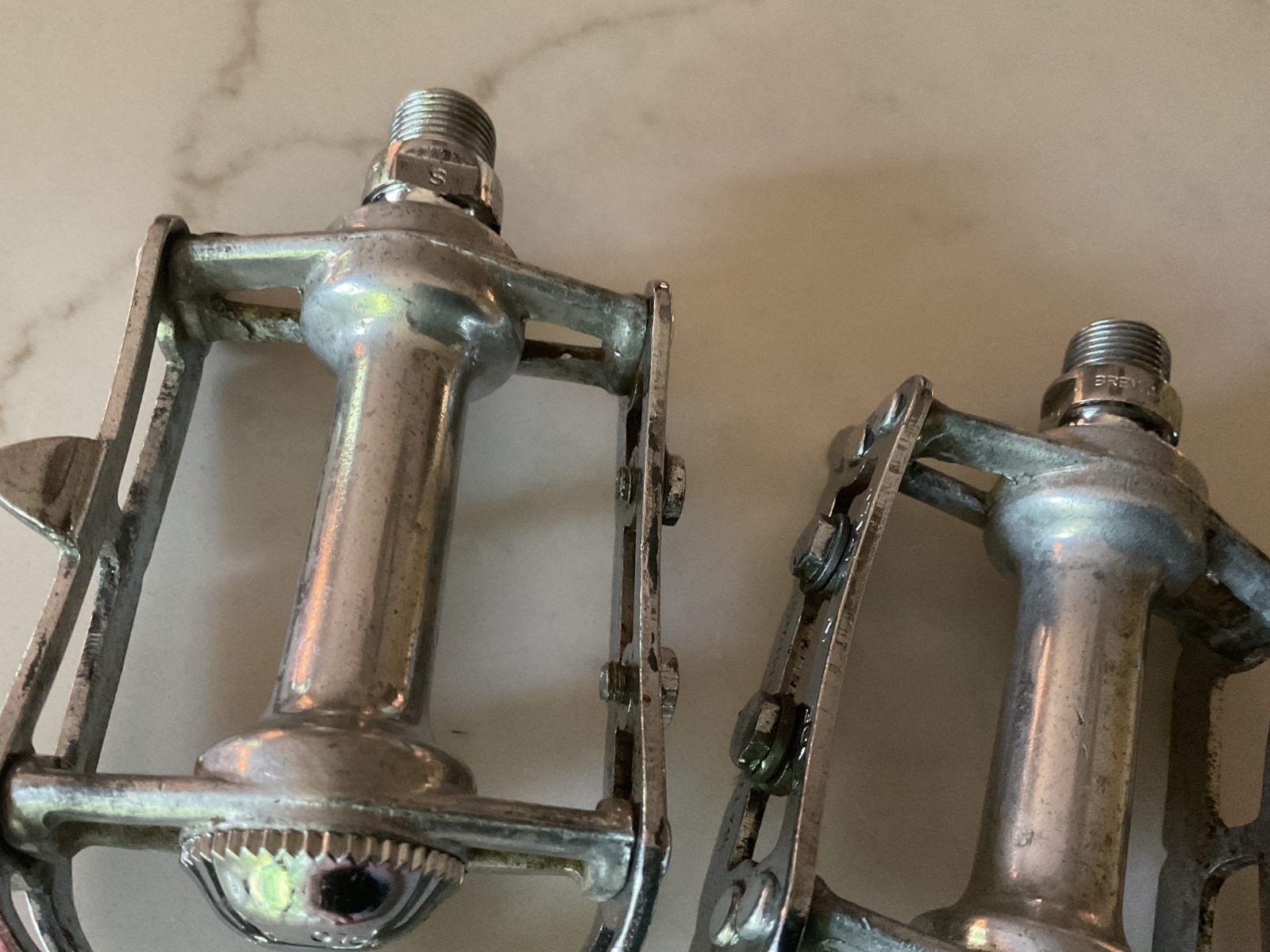 Campagnolo Record Road Pedals Chrome Steel 1980s 9/16 X 20 Patina Nice Caps