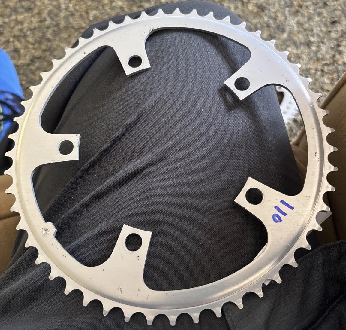 Shimano SG Narrow Chain 52T – 5 Hole Road Bike Chainring / 110 BCD