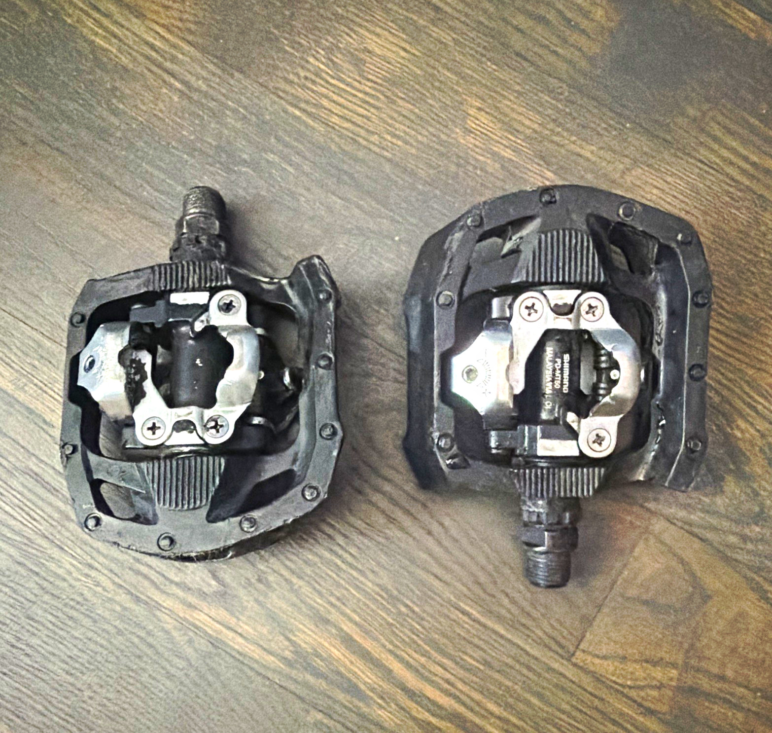 Shimano PD-M324 SPD Hybrid Bike Pedals Black Aluminum 9/16 in Axle