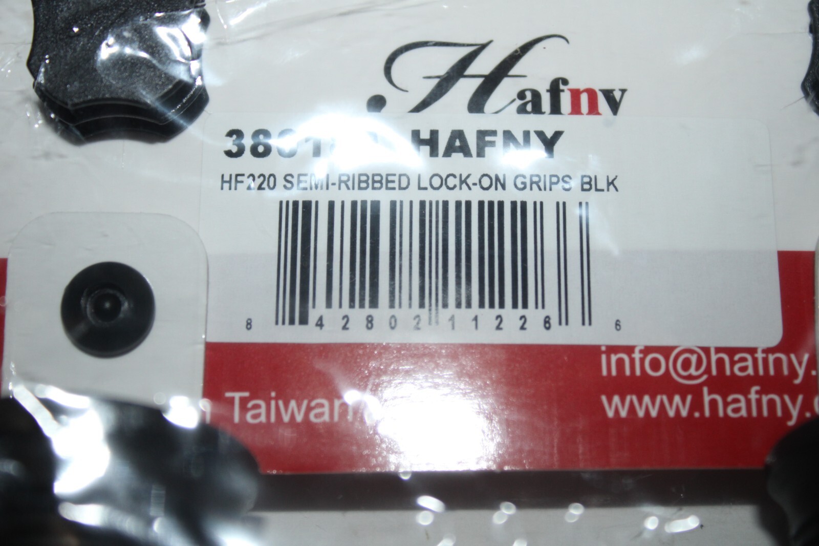 Hafny Ergonomic Lock-On Bike Handlebar Grip Set Black Ribbed HF220 Free Shipping