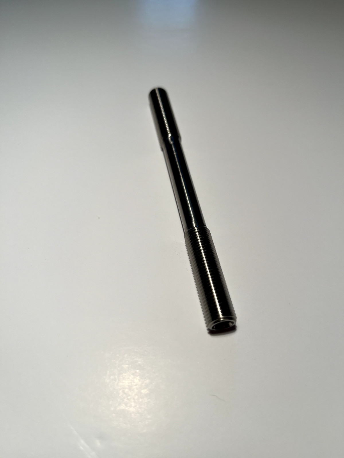 Titanium AXLE fits CAMPAGNOLO NUOVO/ SUPER RECORD front Axle 109mm NOS light