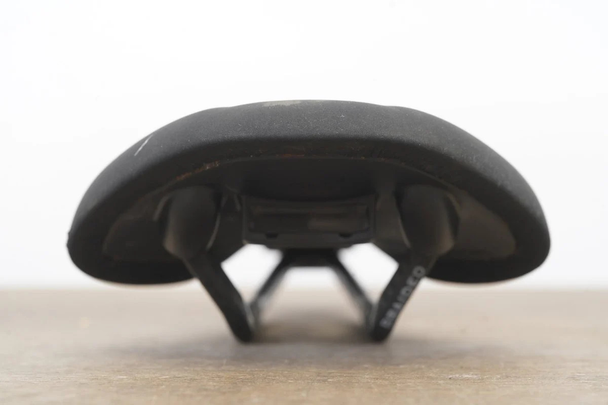 145mm (Regular) Fizik Antares R1 Carbon Rail Road Saddle 183g
