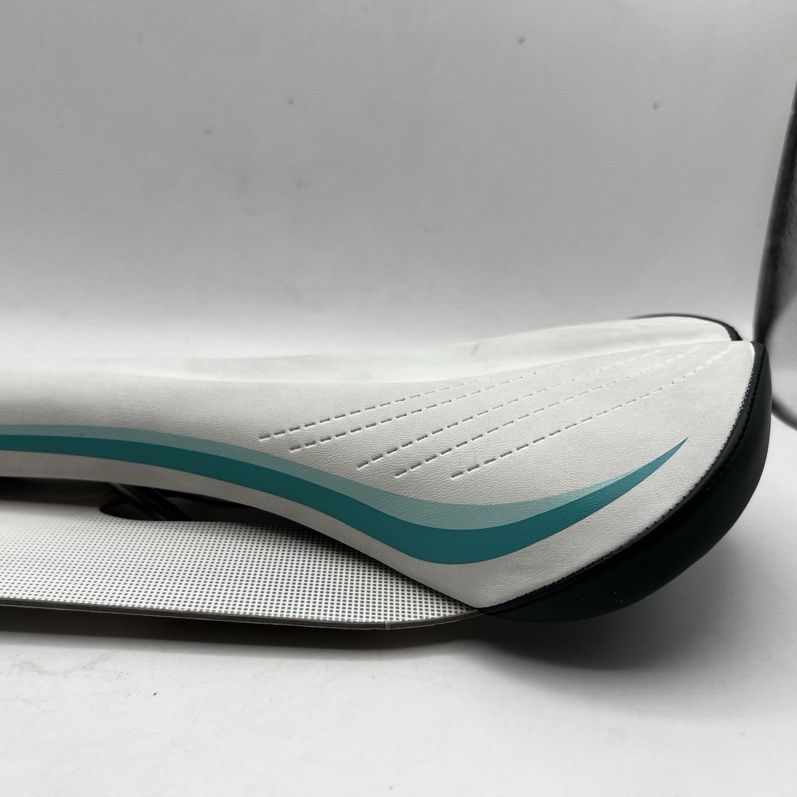 Terry Women’s Butterfly Ti Bike Saddle Seat, Comfortable Center Cutaway, White