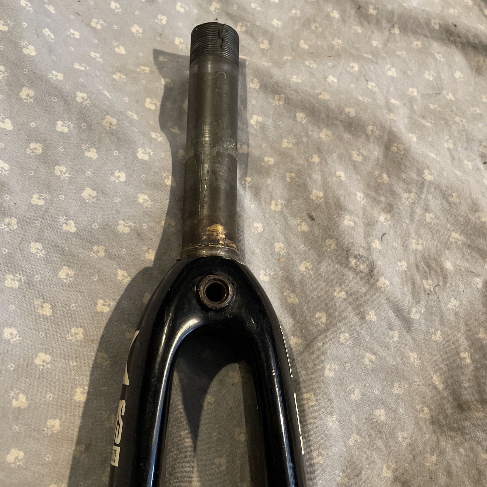 kestrel EMS carbon fiber fork 1” threaded