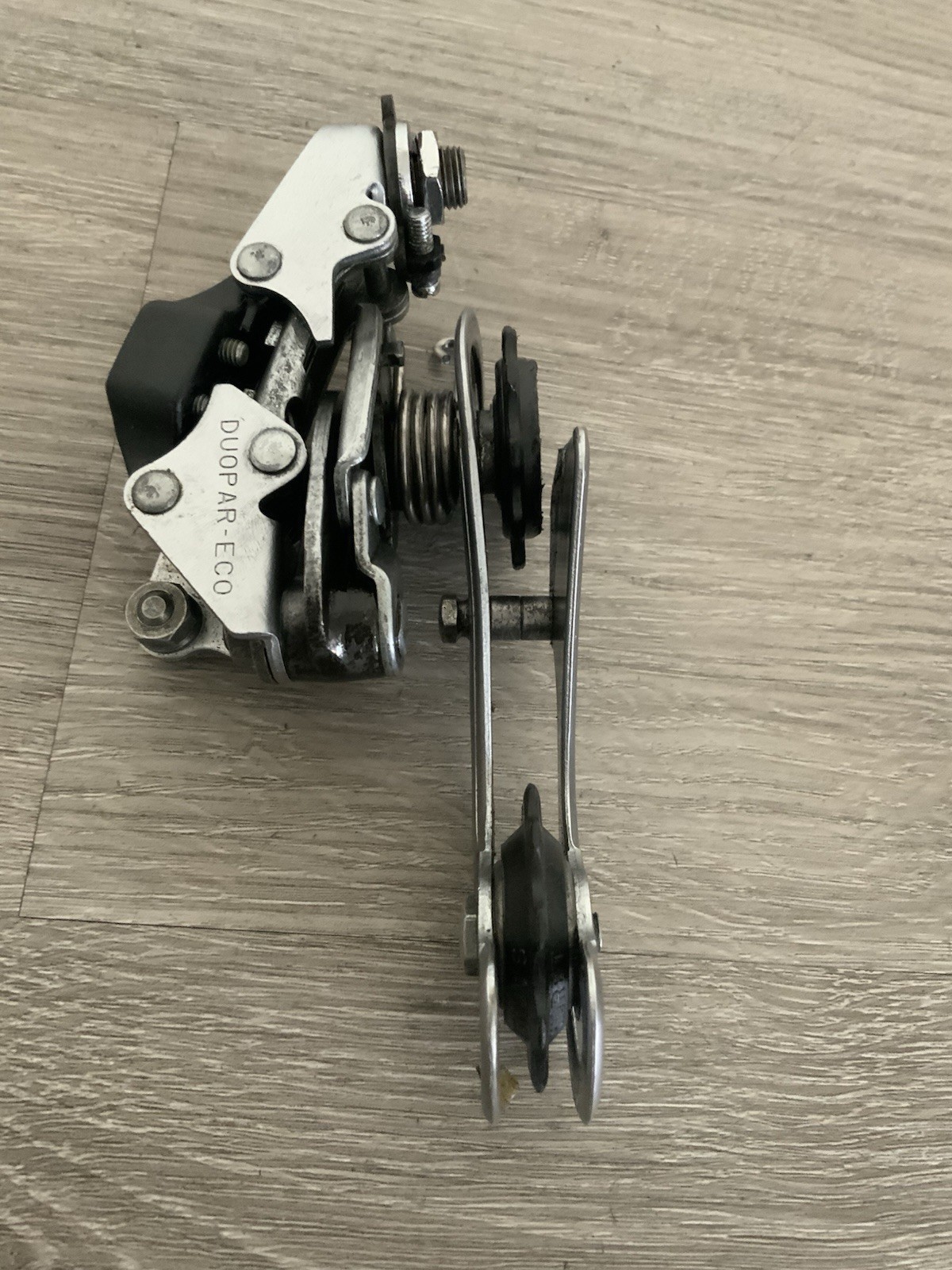 SACHS HURET REAR DERAILLEUR 5, 6, OR 7 SPEED