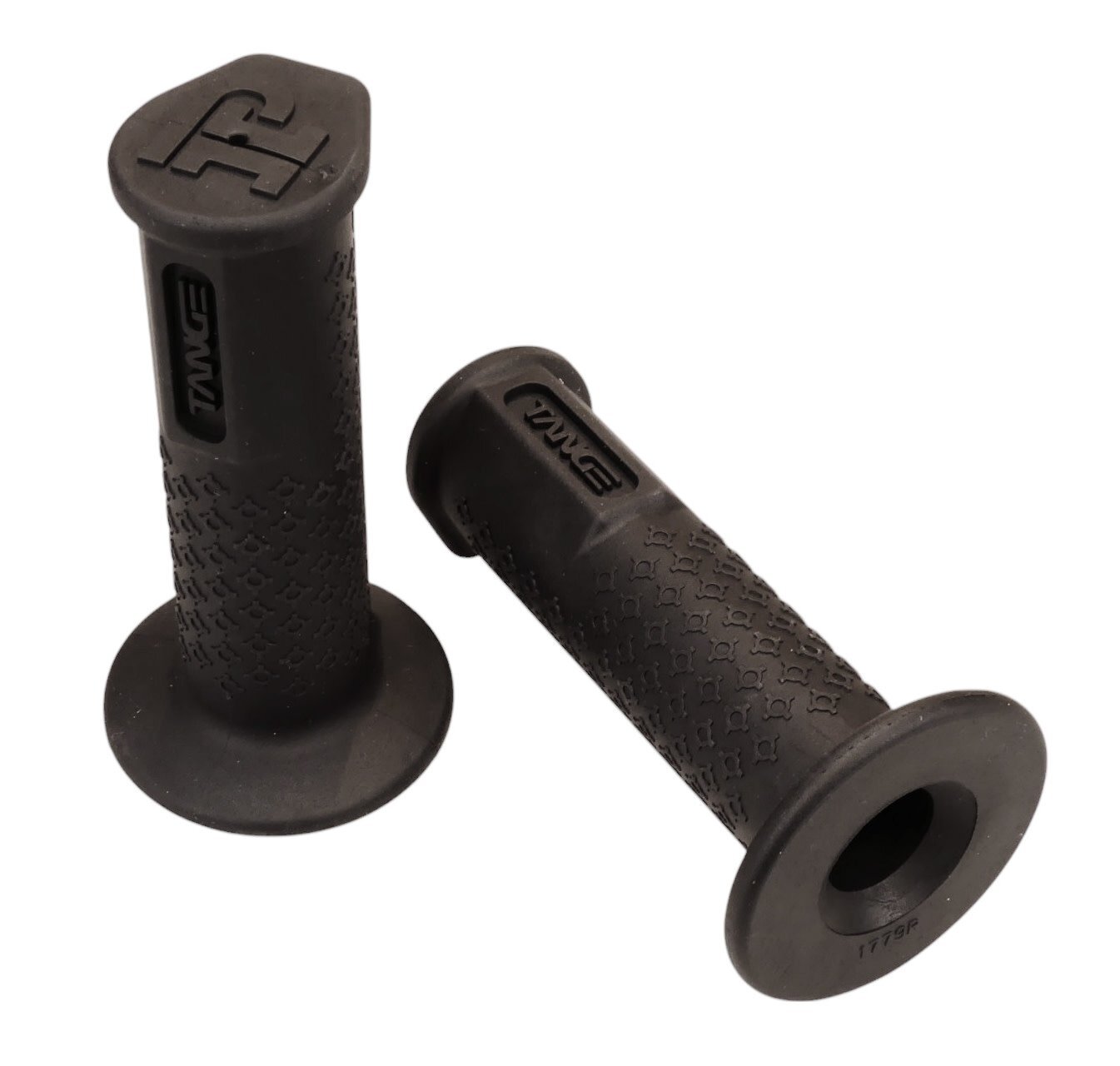 Tange old school BMX bicycle grips (4 1/2″ – 114mm long) – BLACK