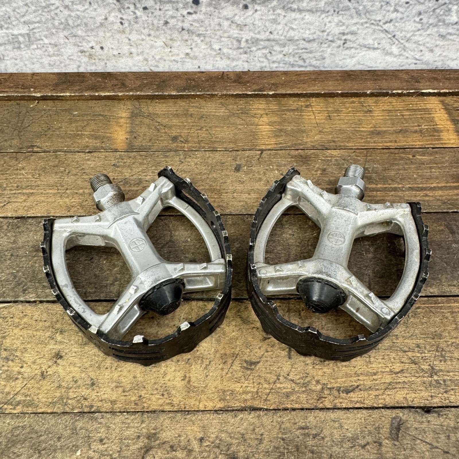 Vintage VP-747 BMX Bear Trap Bike Pedals 1/2 In VP Black OPC 1PC Old School