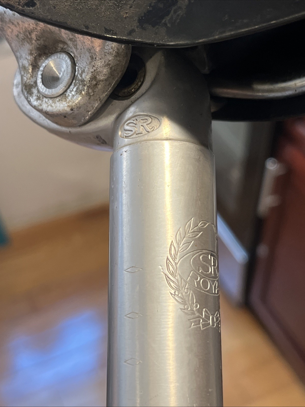 Sakae Japan Vintage SR Royal Seatpost 26.8/200mm