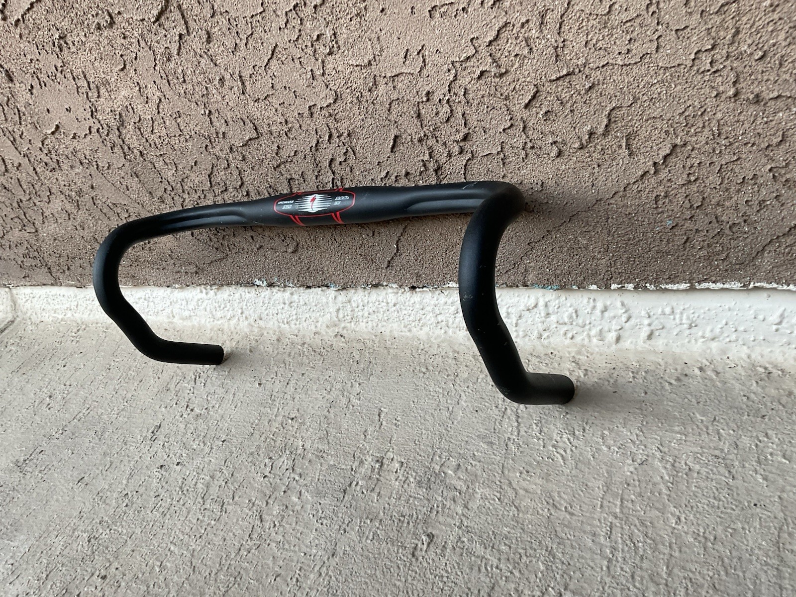 Black Specialized 7075 Aluminum 42mm x 31.8mm Ergo Bend Road Drop Bar Handlebar