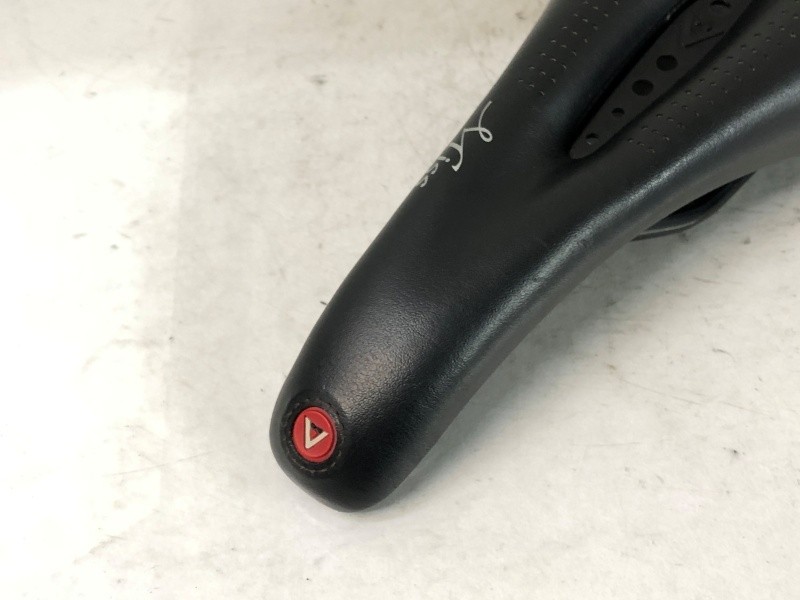ASTUTE Miss Line Saddle Road Bike Racing Performance Lightweight Genuine Used