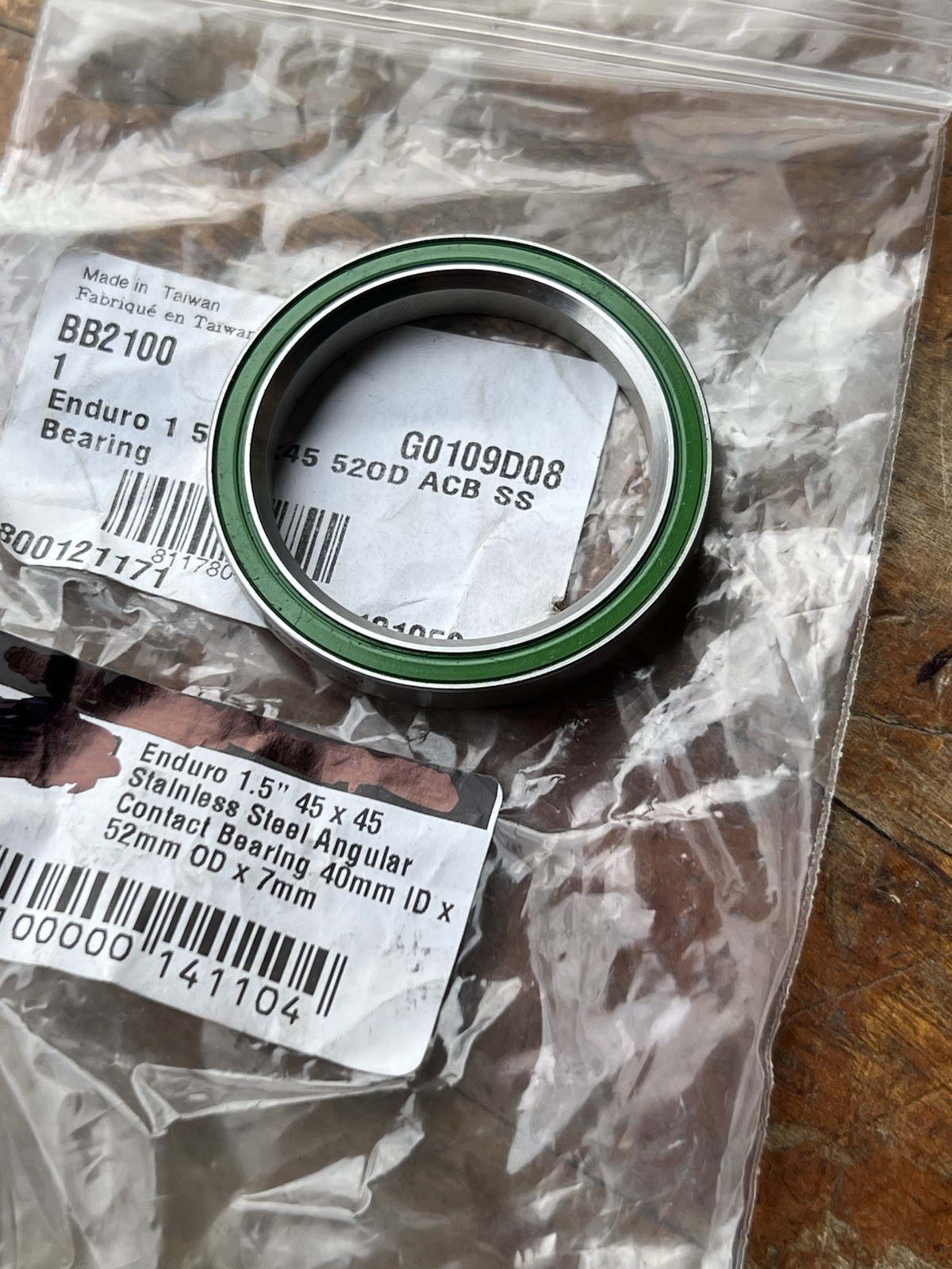Enduro ACB 1.5″ / 52mm Lower Headset Sealed Cartridge Bearing Stainless 45°x45°