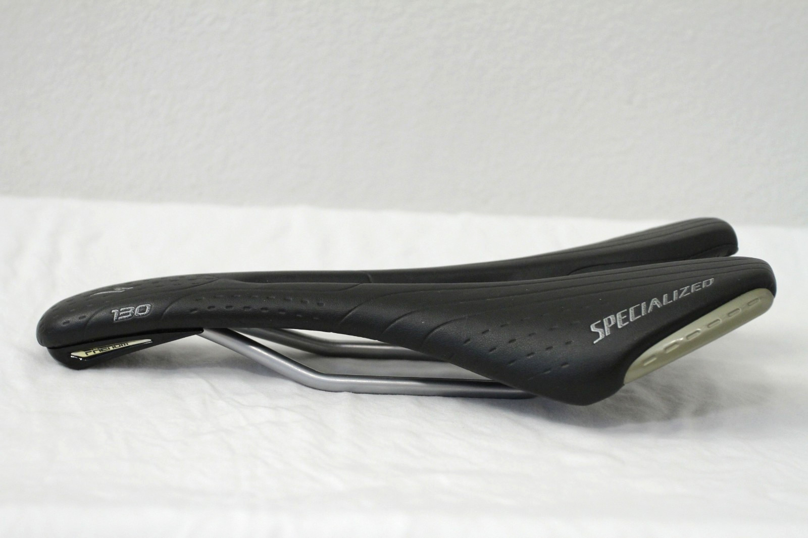Specialized Phenom 130 Saddle Carbon Fiber Reinforced 275x130mm