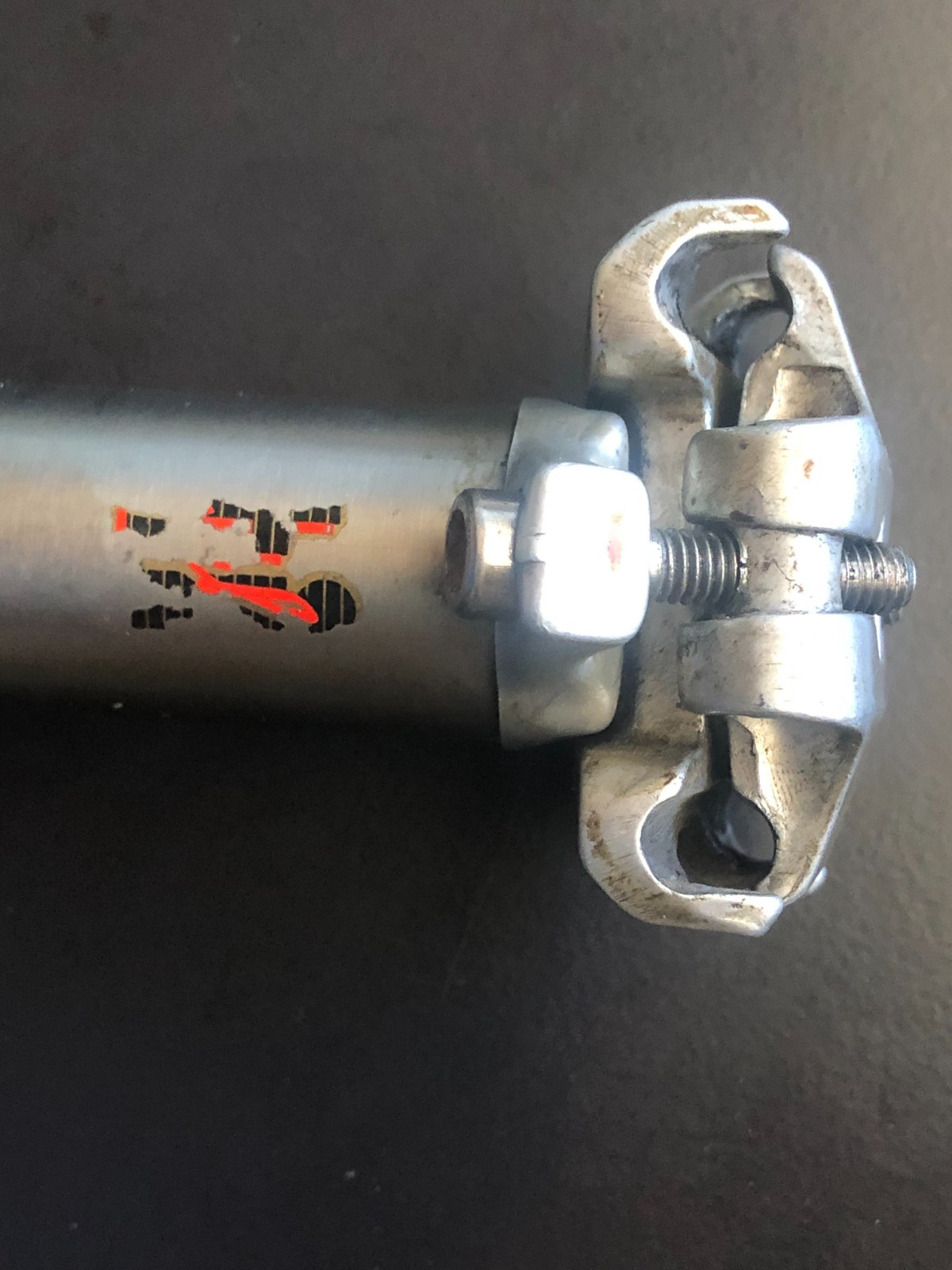 titanium bicycle seatpost 28.6mm x 330mm