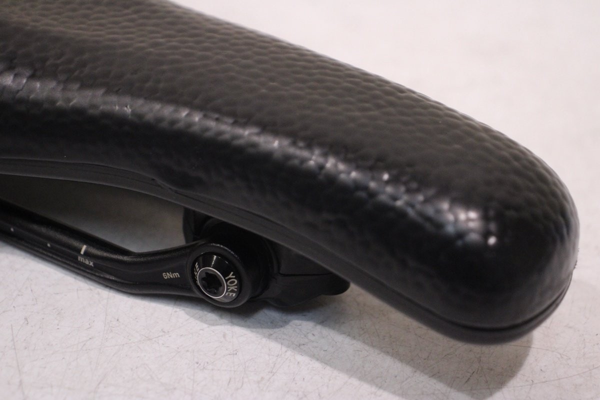 BIKE YOKE SAGMA Saddle 7x9mm Aluminum