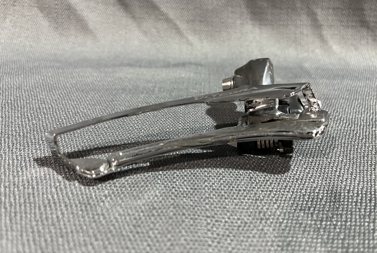 Shimano Ultegra FD-6700 Front Derailleur 2×10 Braze-on Bottom Pull Road Bike